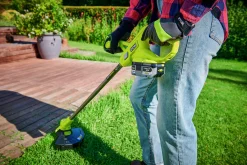 Batteri + Laddare Ryobi ONE+ RC18120B-140X 4Ah 18V