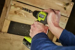 Borrskruvdragare med slag Ryobi ONE+ RPD18BL1-2C20S Kit 18V