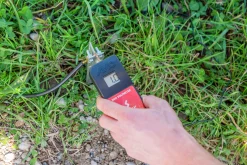 Elstängseltestare Kerbl Digital DUO för stängsel och batteri