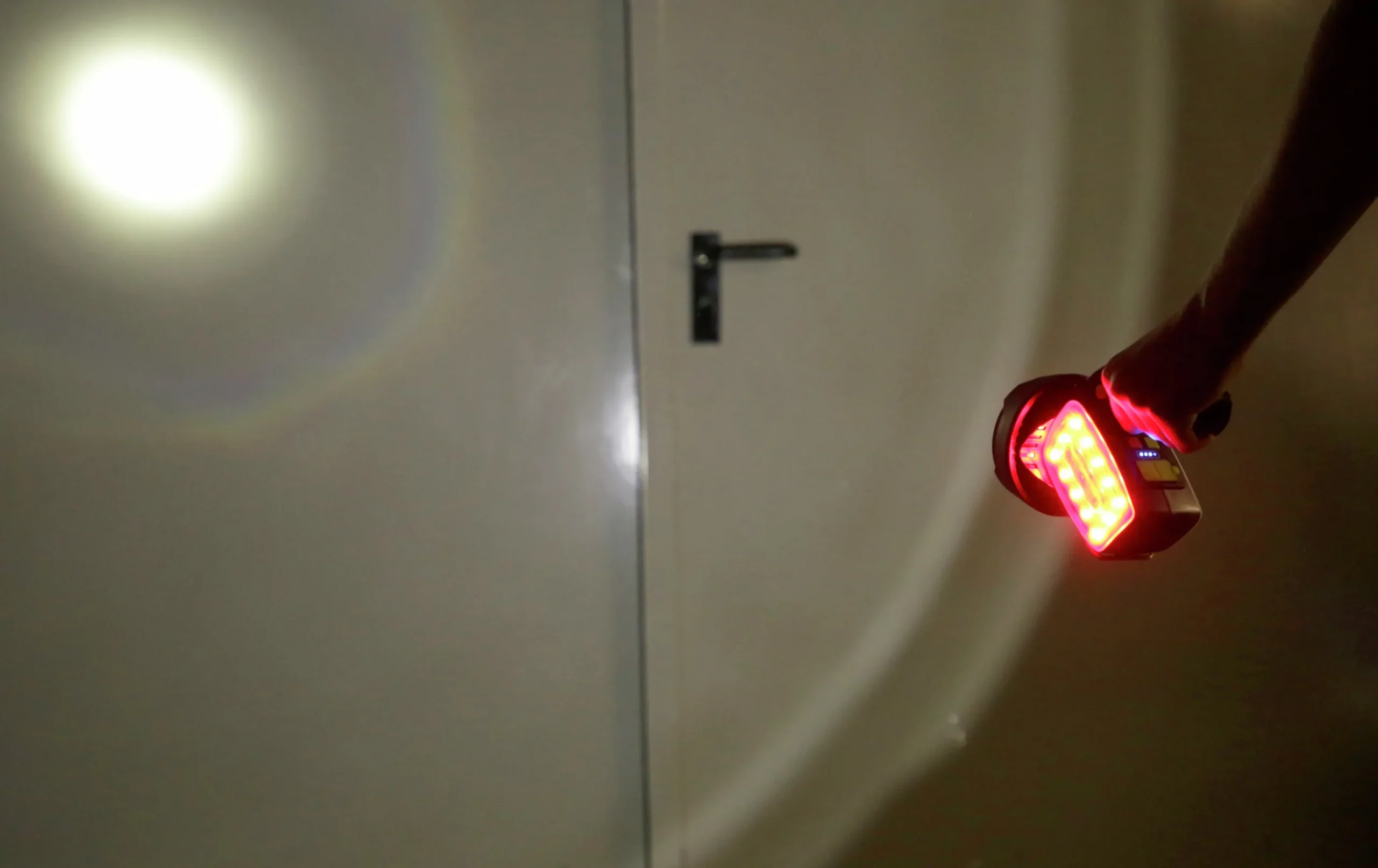Ficklampa Kerbl Multifunktion LED sidoljus och varningsblink