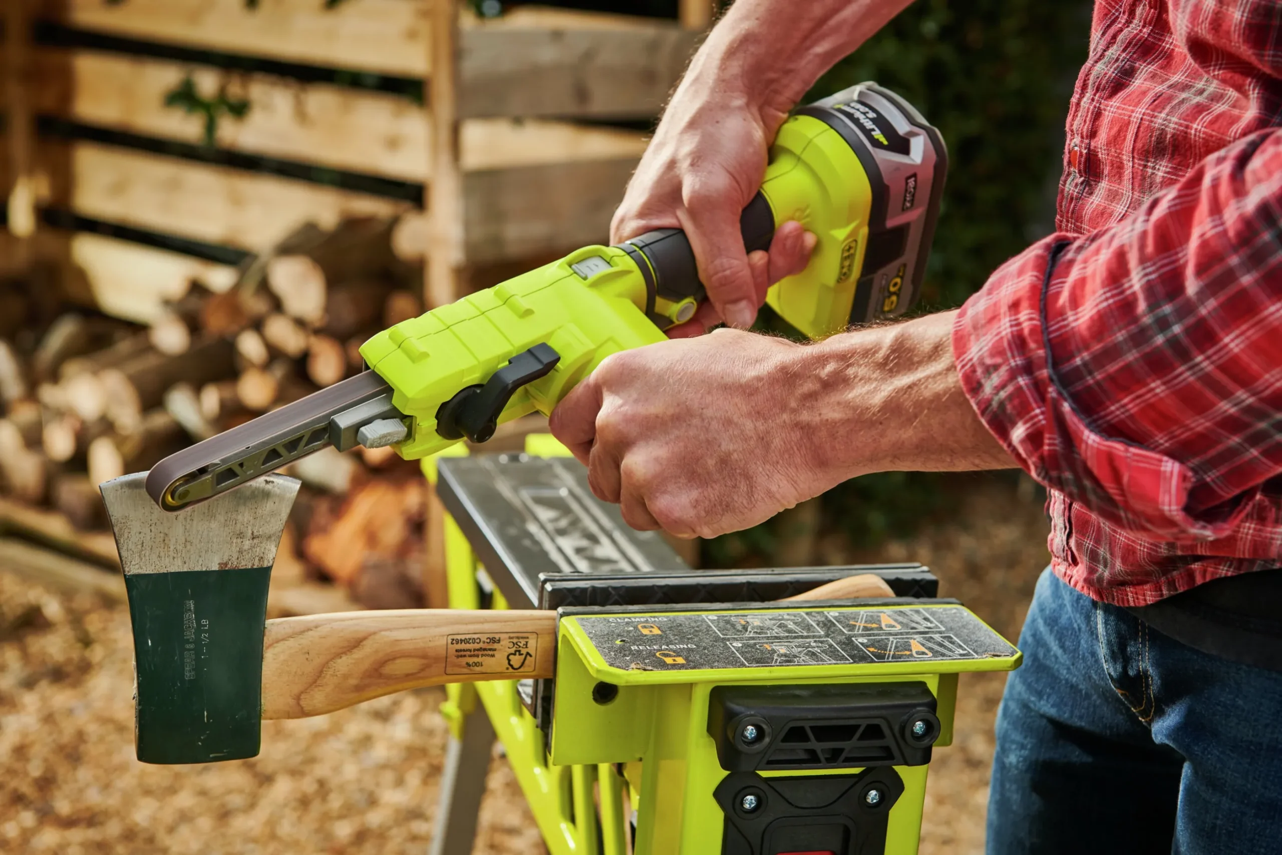 Fingerslip Ryobi ONE+ R18PF-0 18V (exkl. batteri)