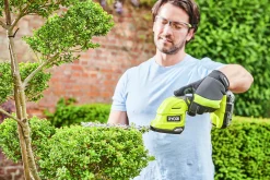 Gräs-/Häcktrimmer Ryobi ONE+ RY18GSA-120T 18V