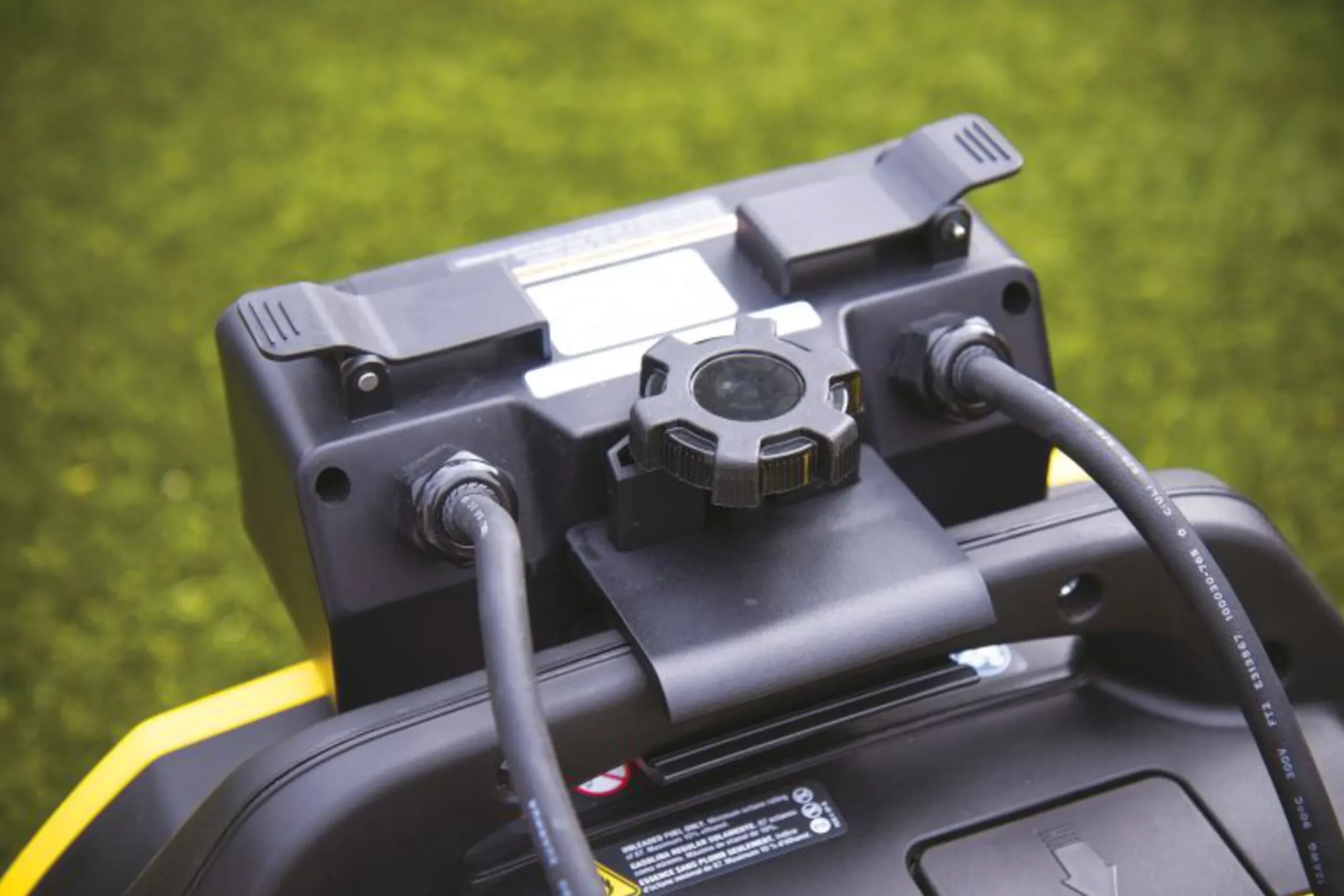 Inverterelverk Champion The Mighty Atom Dual Fuel 92001i 2200W