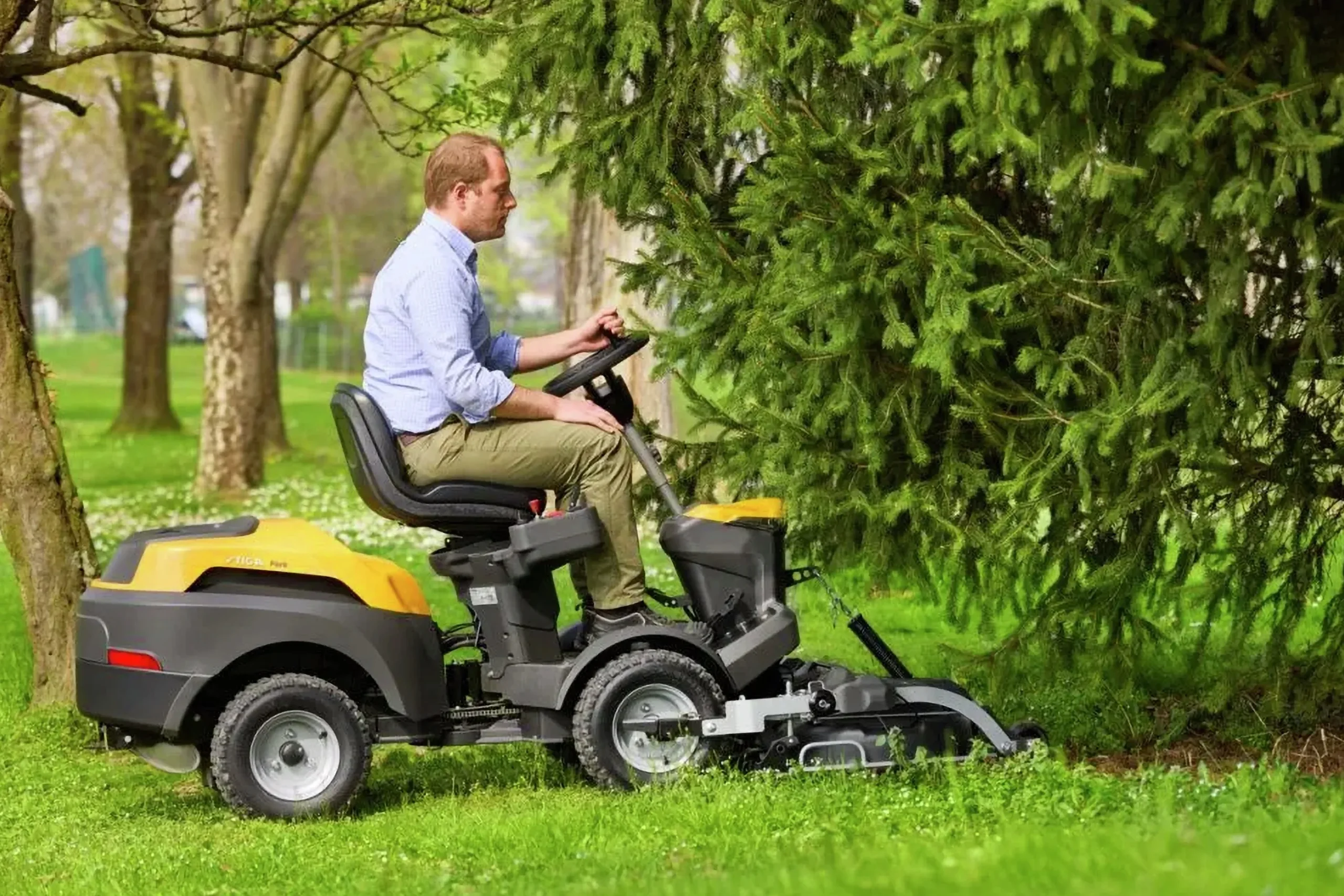 Åkgräsklippare Stiga Park 500 WX (exkl aggregat)