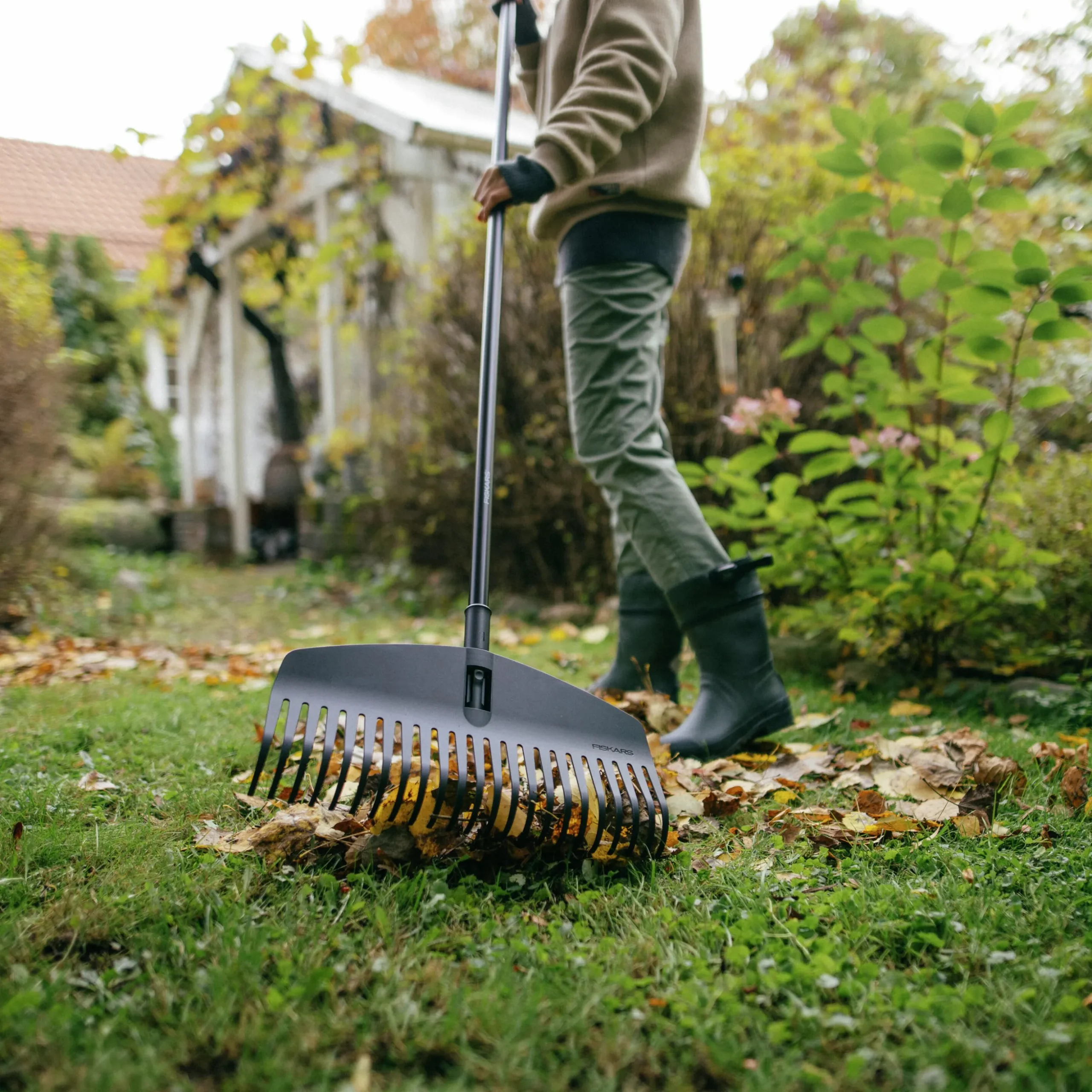 Lövräfsa Fiskars Solid M 23FP Plast/aluminium