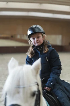 Ridhjälm Equipage Vilma