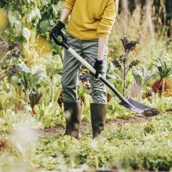 Spade Fiskars Prima Halvrund Trä