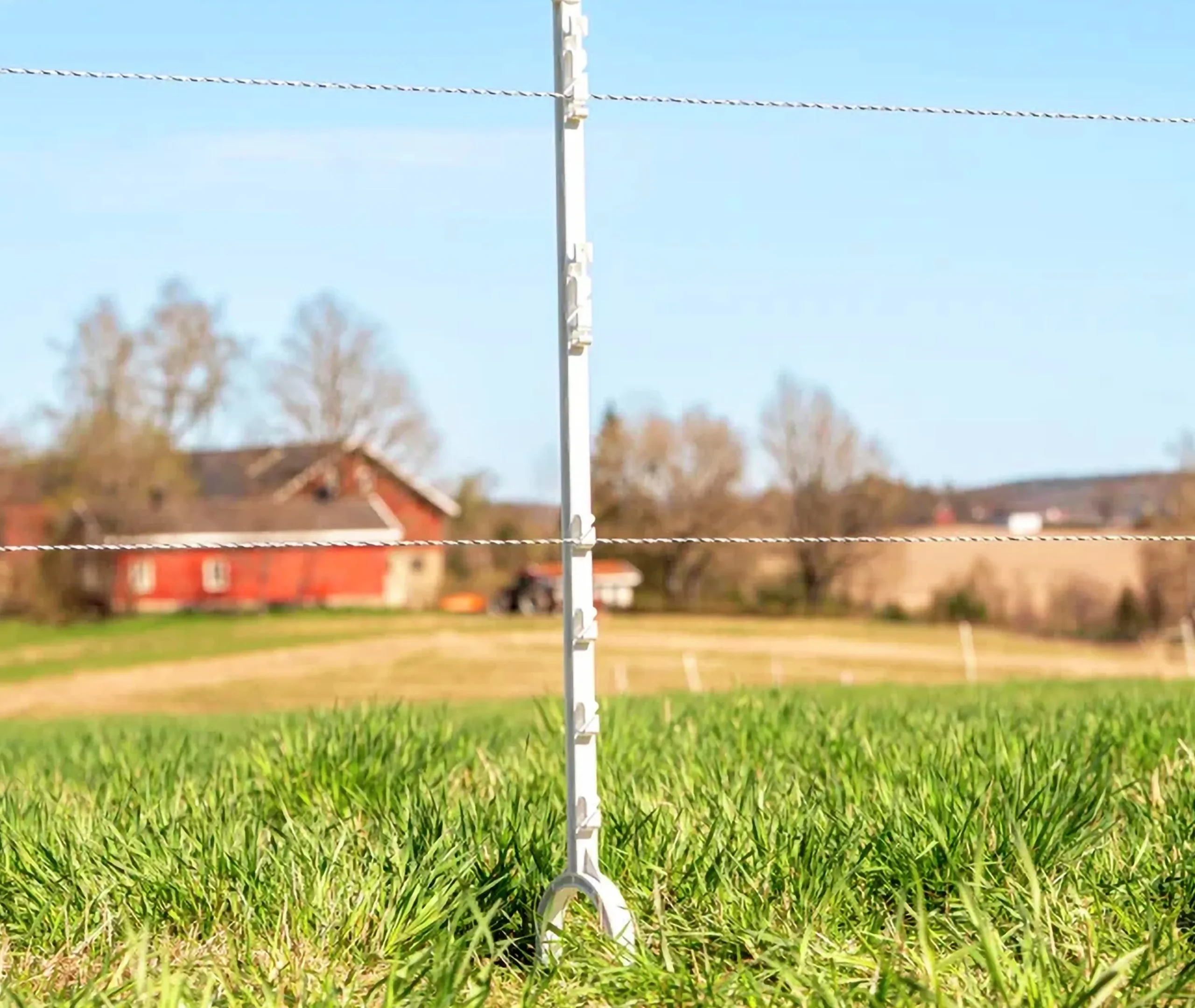 Stängselstolpe DeLaval plast med stigbygel vit
