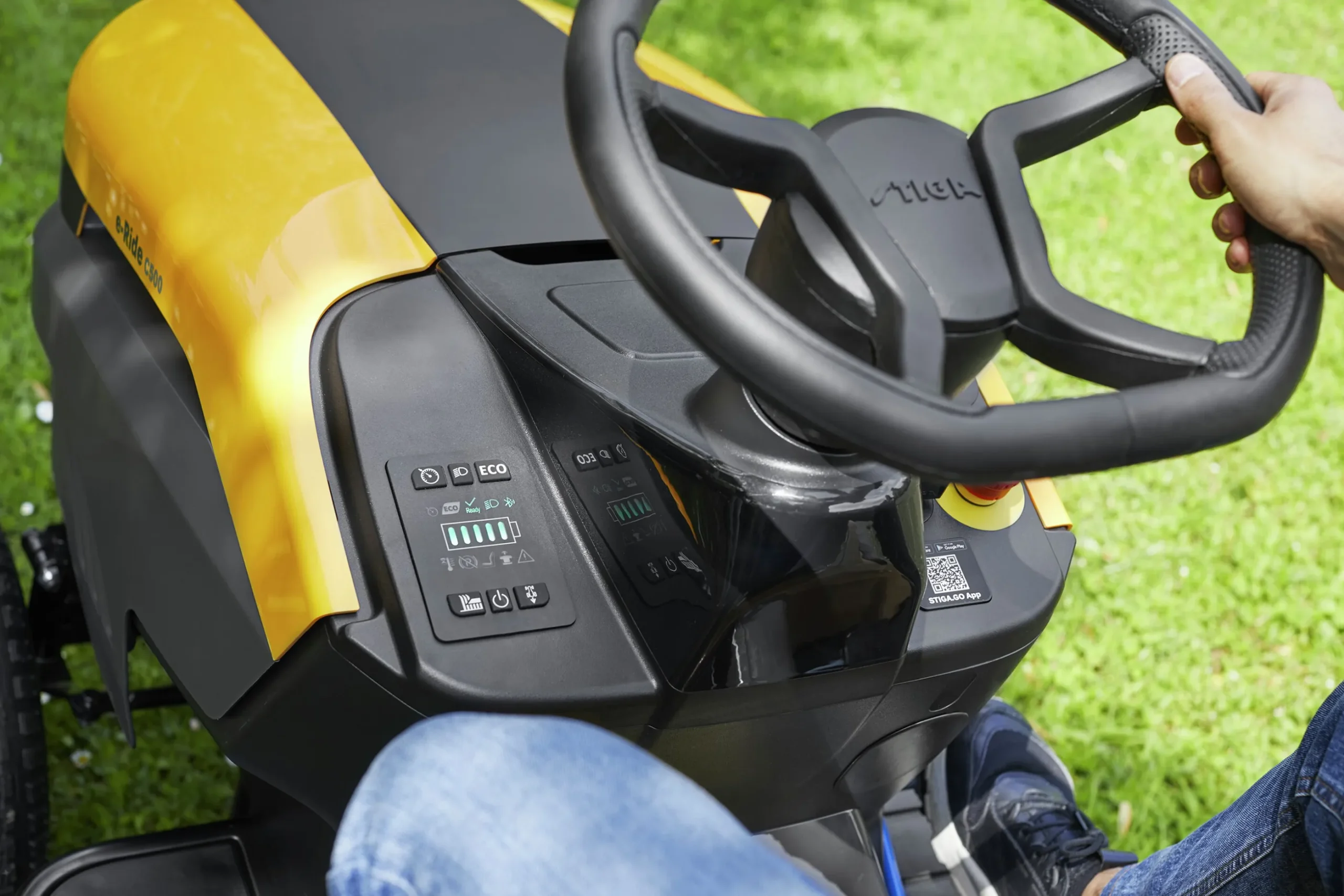 Traktor Stiga e-Ride S500 Tornado 98
