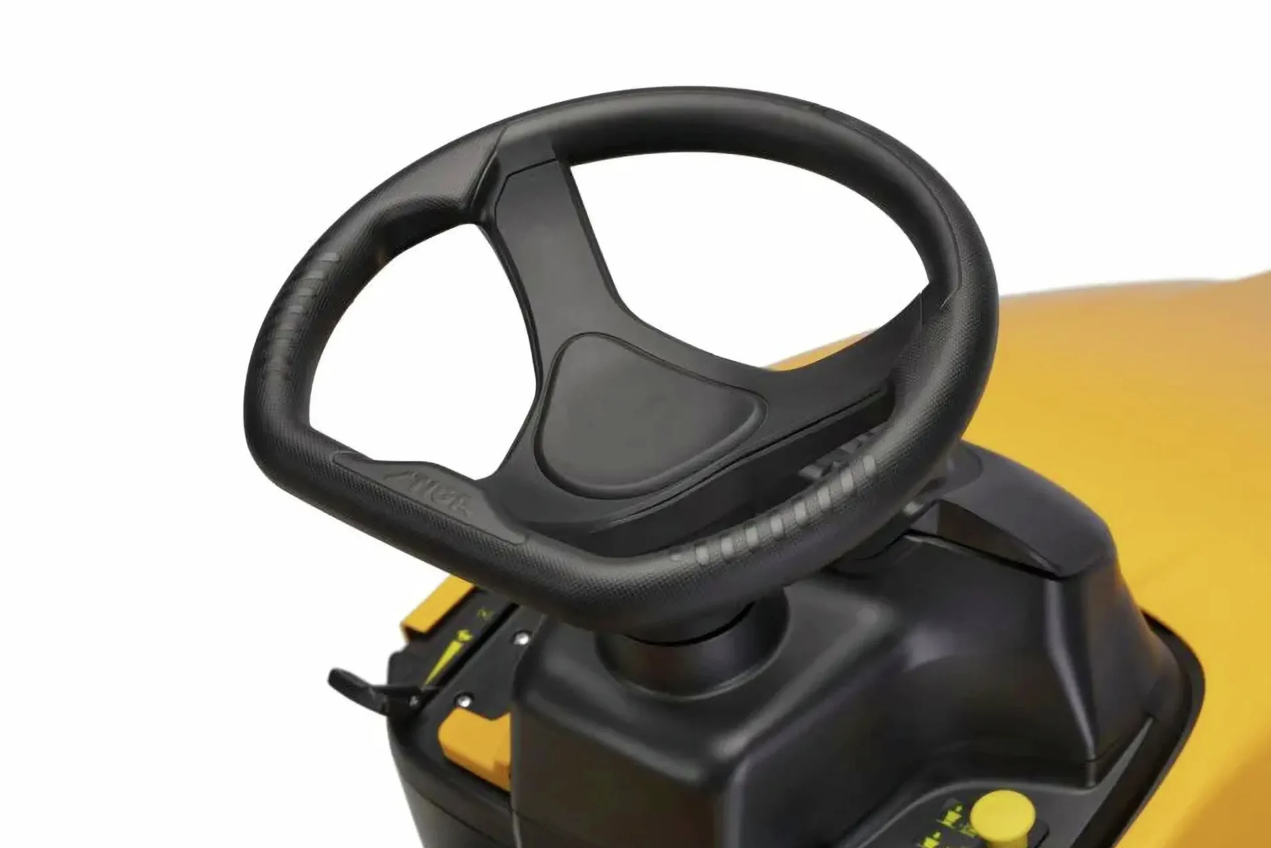 Traktor Stiga Tornado 398