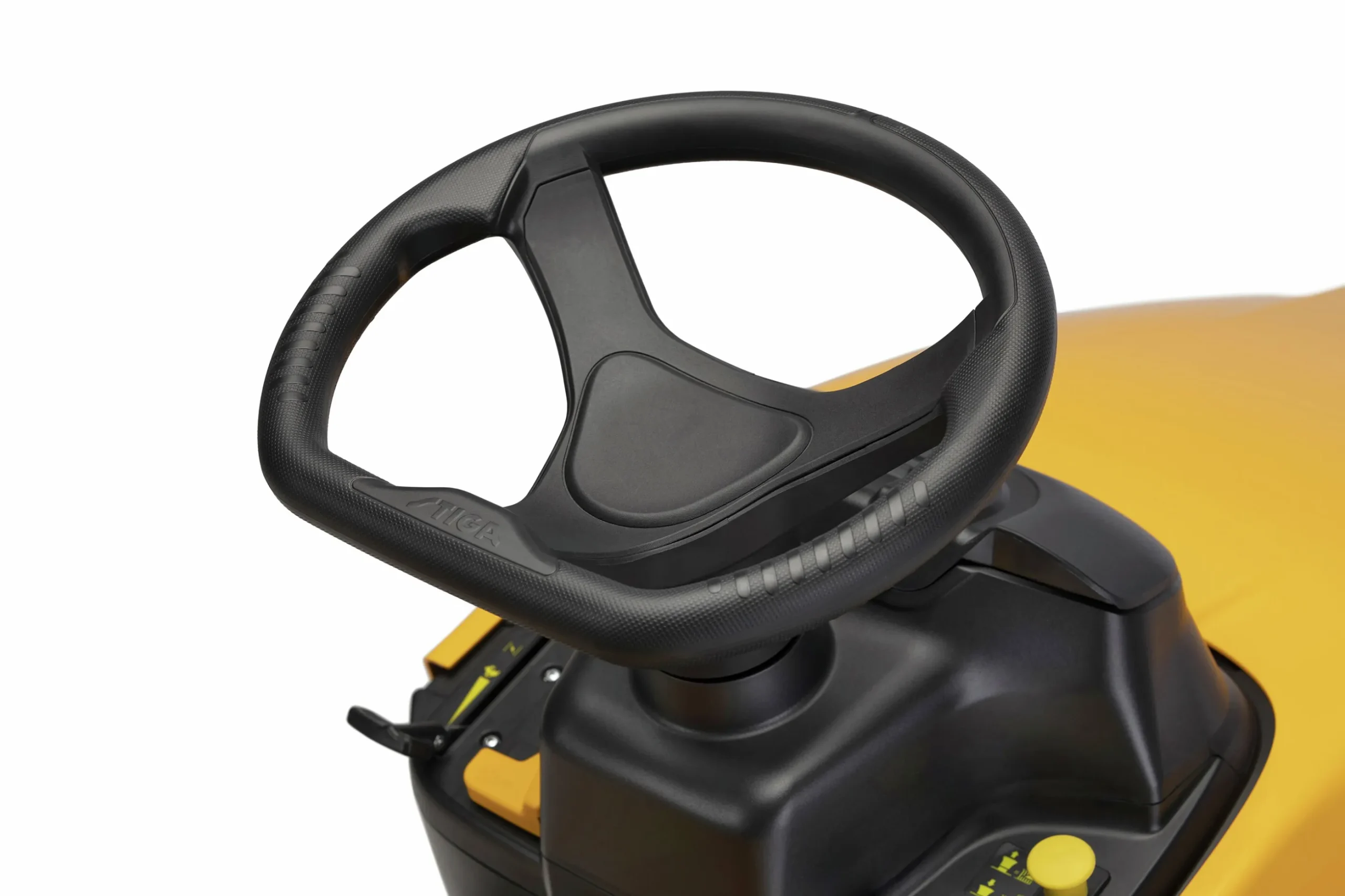 Traktor Stiga Tornado 398 M