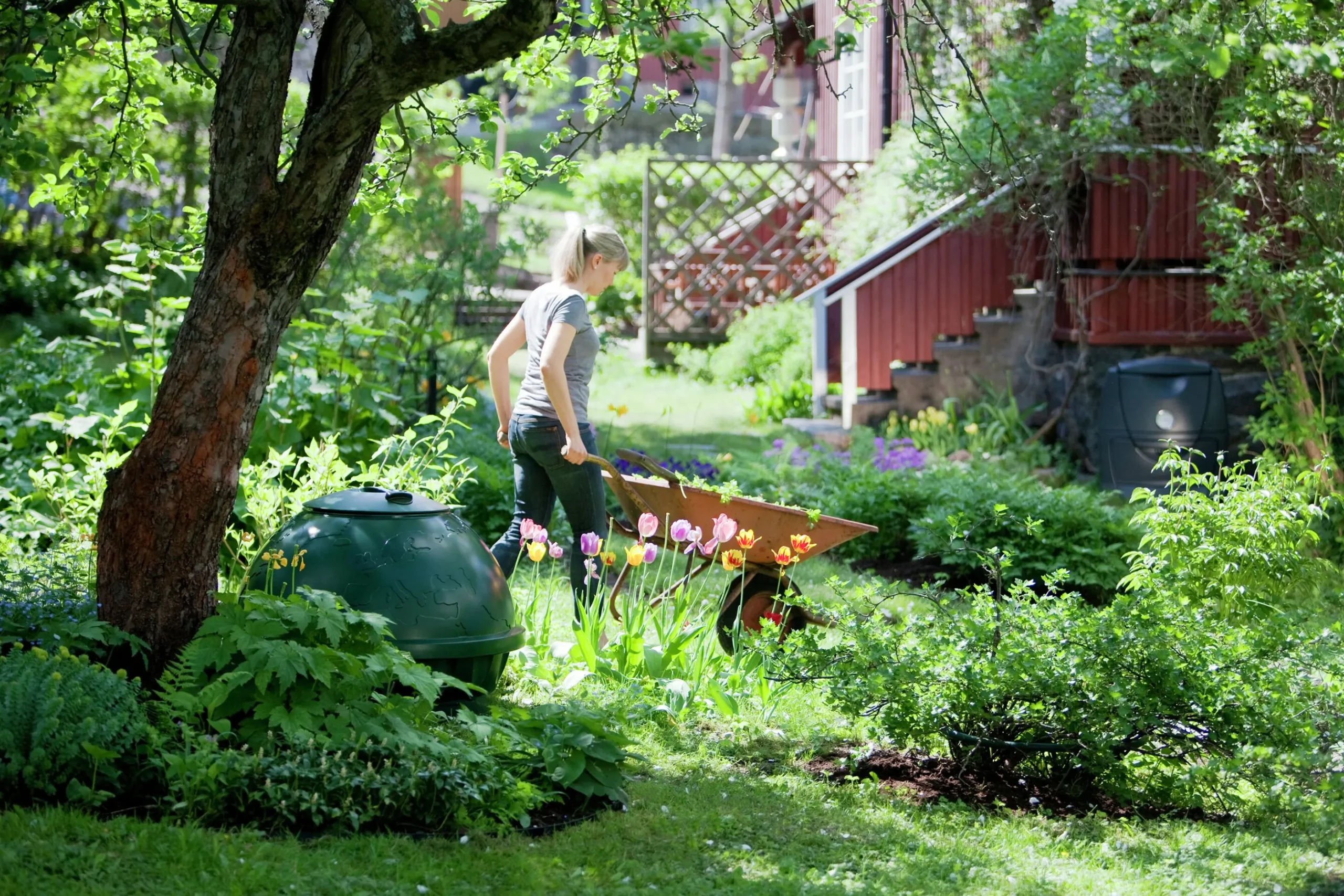 Trädgårdskompost Hasselfors Jordglob 310L